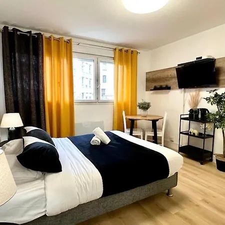 Deruelle - - Paul Bocuse Hall - Partdieu Appartement Lyon