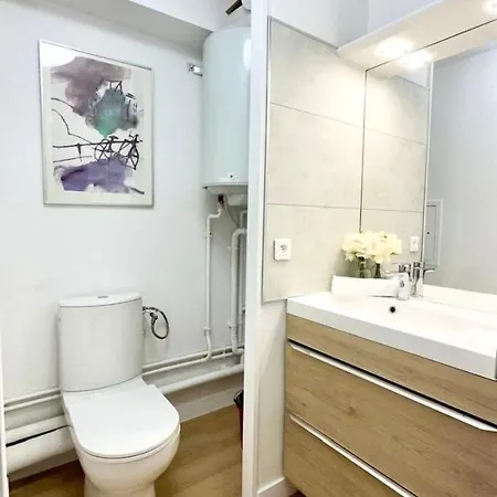 Deruelle - - Paul Bocuse Hall - Partdieu Apartamento Lyon