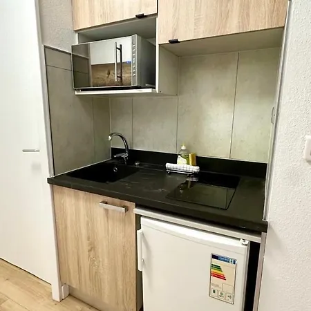 Deruelle - - Paul Bocuse Hall - Partdieu Apartamento *
